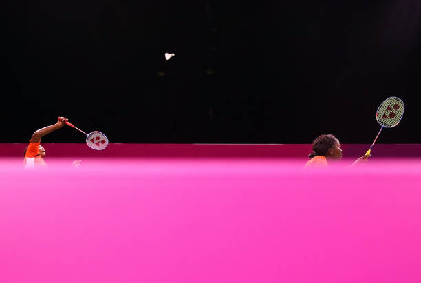 羽毛球拍手胶品牌对比：粘性、吸汗与耐用性大比拼