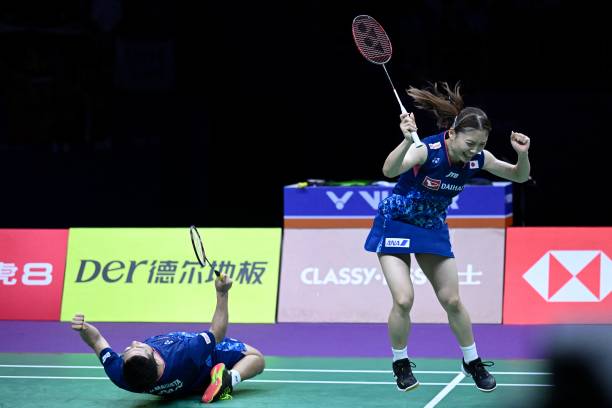 羽毛球六点步伐实战应用:如何覆盖全场每一个角落