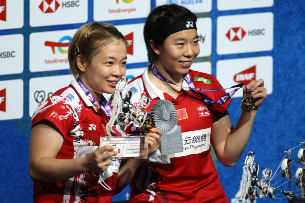 从菜鸟到高手——我的羽毛球成长记