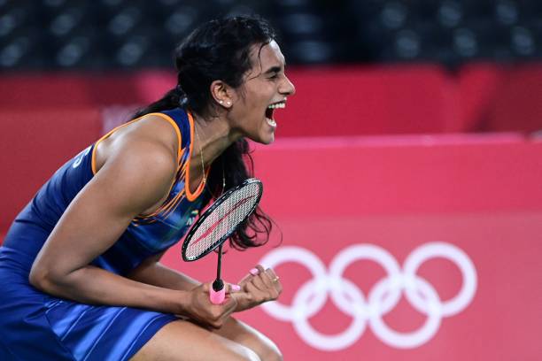 栗原文音与老公的爱情故事:从相识到结婚的浪漫历程