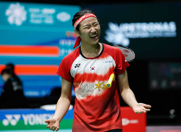 边界之外:羽毛球场外线的故事与哲学