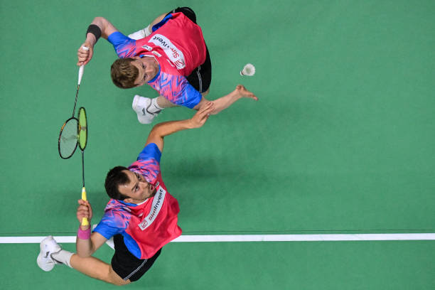 Coastlines羽毛球拍测评:适合攻守兼备的选手