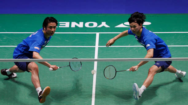 4U羽毛球拍适合新手吗?入门者必看使用技巧