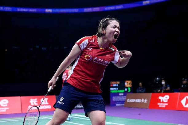 Victor羽毛球全系列评测:哪款最适合你的打法?