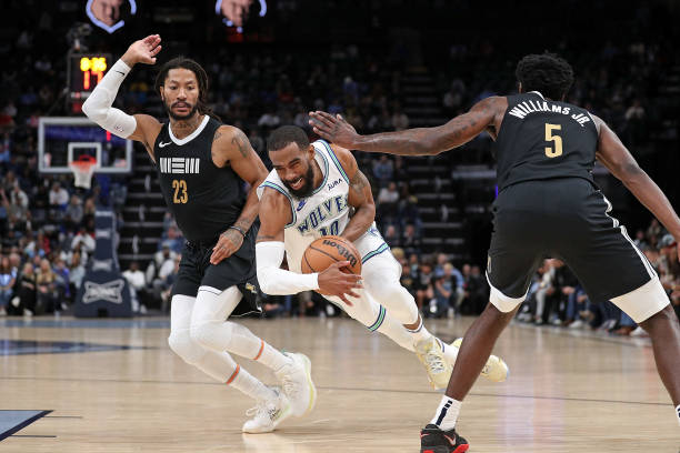 篮球规则详解:常见犯规类型及判罚标准