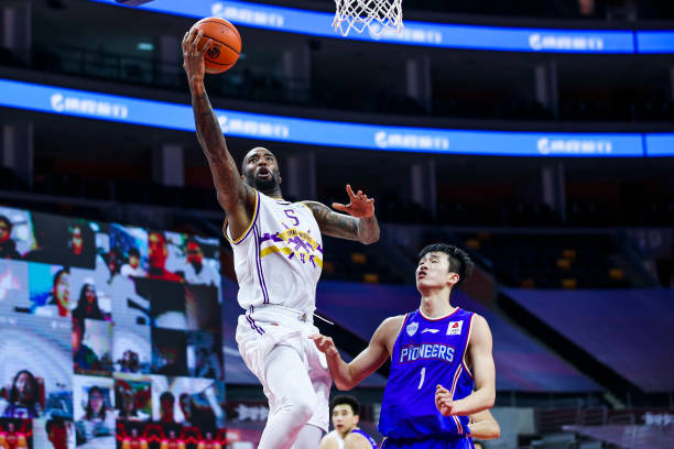 视频分析:2019篮球规则重大修改实例解析