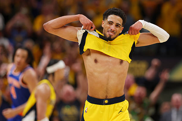 广厦外援布朗伤情更新：预计缺席两周关键赛事