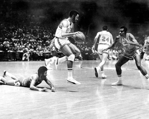 篮球比赛中常见的篮板球犯规类型有哪些?