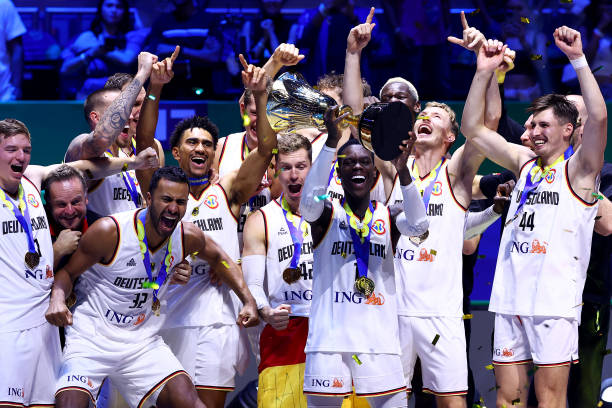 乔丹训练视频揭秘，成功背后的汗水与坚持