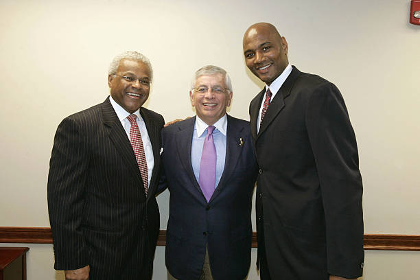 搜狐体育NBA评论:专家点评总决赛前景