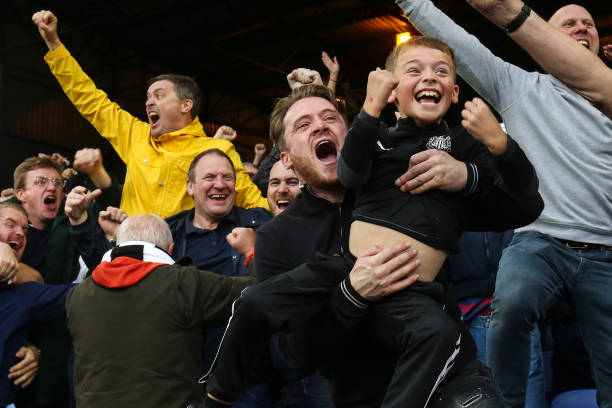 2021欧冠淘汰赛赛程与看点:谁能笑到最后?