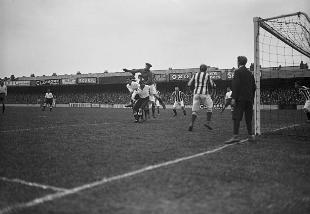 从军事战略到文化融合：论萨拉赫德罗巴的多维历史贡献