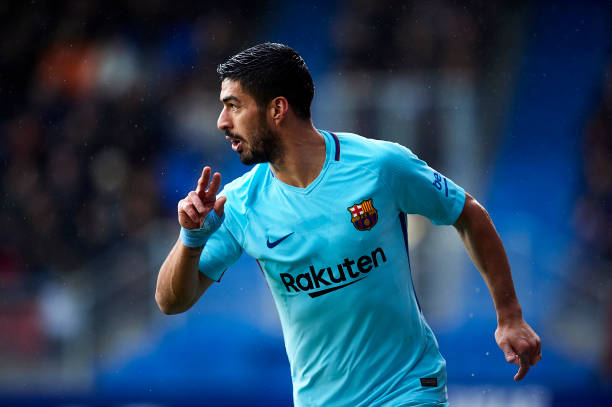 从争冠到争四：尤文图斯2021赛季的挣扎与反思