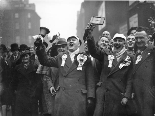 德甲冠军次数TOP10:哪些豪门占据历史榜单?