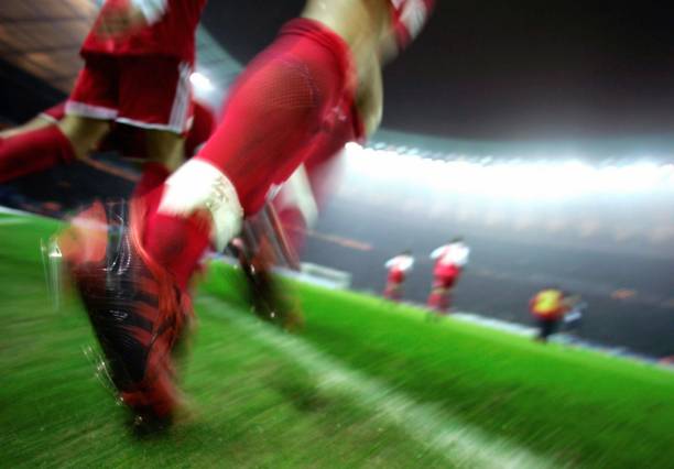 死亡之组积分争夺战:谁将突围晋级16强