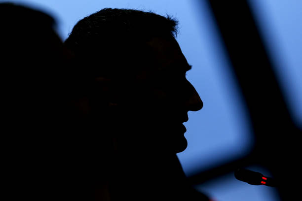 足球规则科普:哪些动作会导致任意球进球无效?