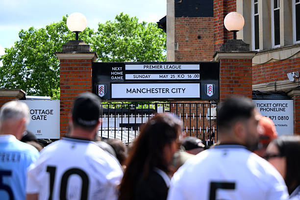 欧冠决赛解说天团PK:詹俊张路VS国外名嘴,你选谁?