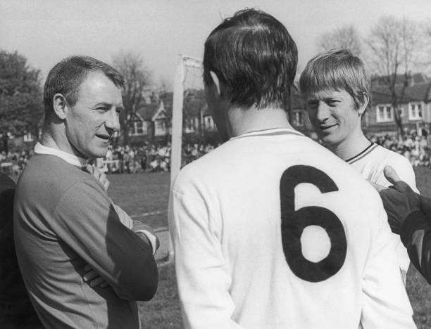 熬夜看球不用愁!今晚足球比赛时间整理