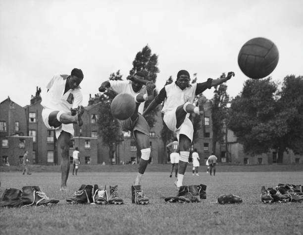 皇马2021欧冠小组赛出线时刻：关键比赛与数据回顾