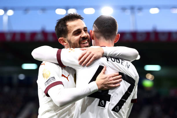 欧冠决赛平局加时赛：体能消耗与战术调整的关键时刻