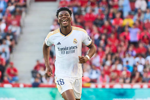 解码里杰卡尔德号码：从基础理论到实际应用