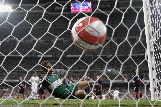 回顾经典：欧冠历年赛程安排与关键比赛时间线