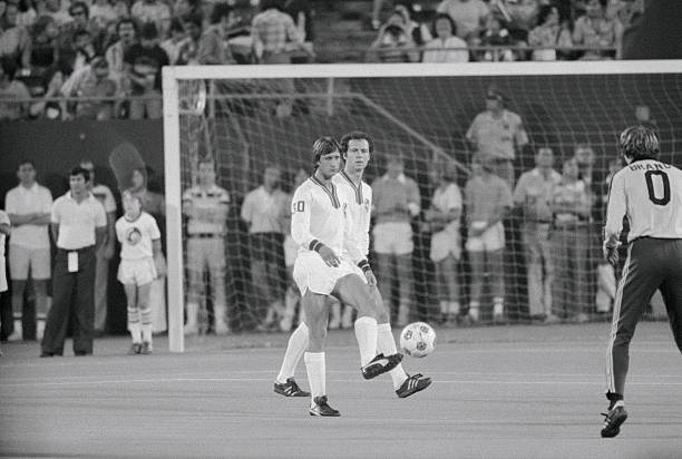 2023南美世预赛最新积分榜:巴西阿根廷领跑,黑马崛起