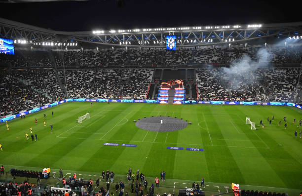 传奇归来！罗纳尔多复出能否再创辉煌？