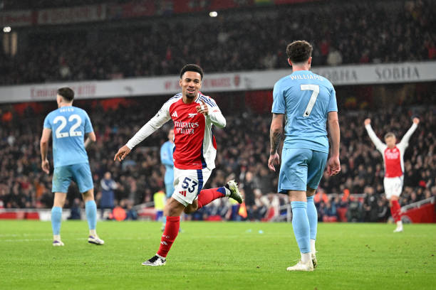 （数据向，用事实展现其早期实力）