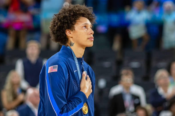 东京奥运会混双1/4决赛:四强席位争夺战激烈上演