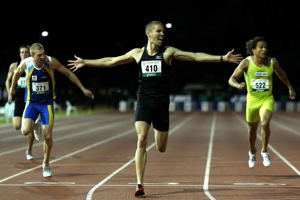 马拉松新纪元：基普乔格1:59:40的非凡成就