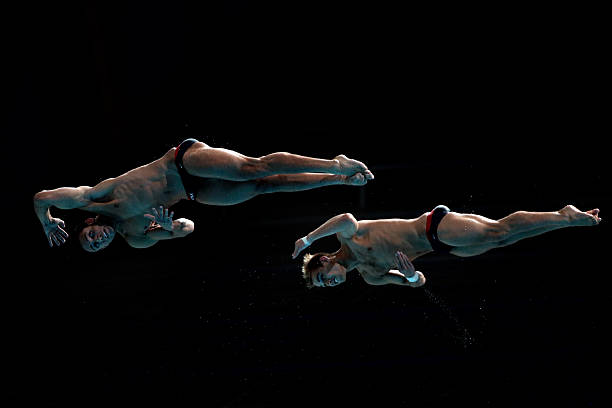 视频教学:跟着世界级教练,同步练习最科学的跳远姿势