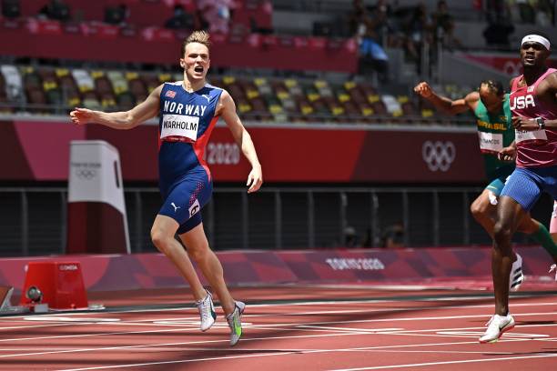 郭晶晶母亲带娃日常曝光,祖孙互动温馨有爱