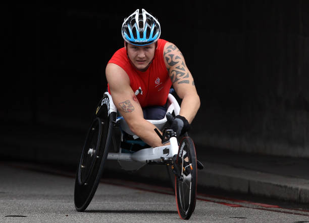 从郭晶晶看福气真相：耳垂大小不过是表象