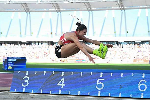 从入门到精通:短跑鱼跃的阶段性训练指南
