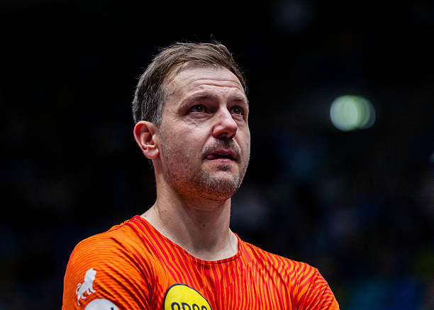 韩莹的削球艺术:解析她的独特打法与技术特点