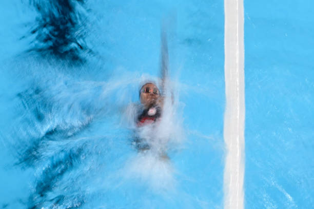 从赛场到社交:游泳比赛结束后的沟通艺术