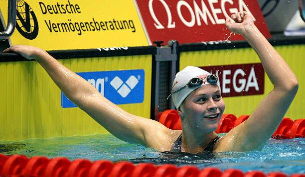 游泳减肥效果大不同：各种泳姿的燃脂效率对比