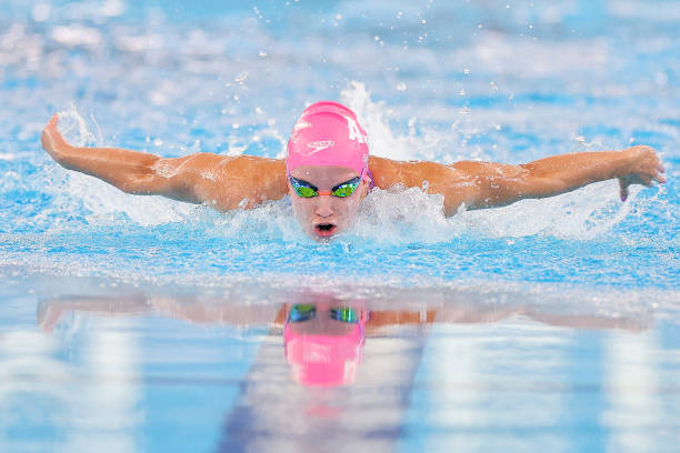 游泳安全指南：享受水中乐趣的同时规避风险