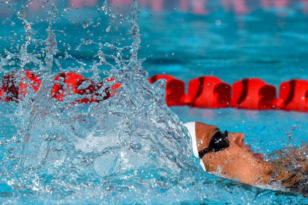 考取游泳教练高级证书的常见问题与解答