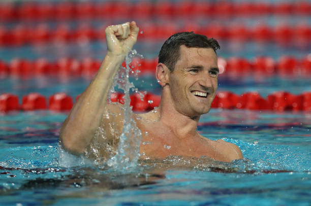 耳朵进水别慌张,这些方法帮你快速排出