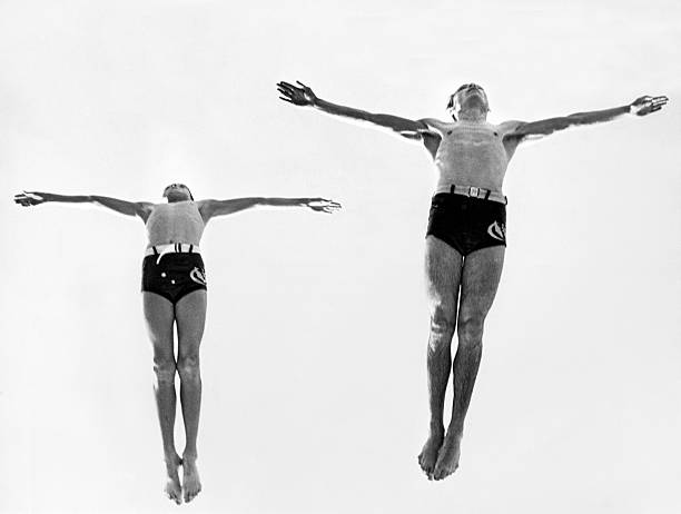 游泳技巧入门：如何正确配合手和腿的动作