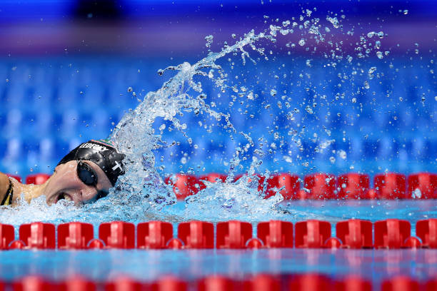 蛙泳塑形秘籍：如何通过蛙泳瘦全身？