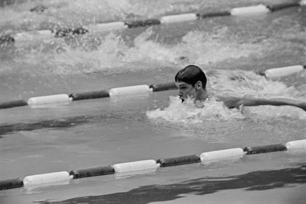 为什么游泳被称为“全身运动之王”?揭秘其独特优势