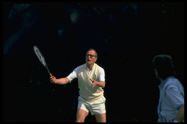 网球爱好者必知：10个常用网球术语及其含义