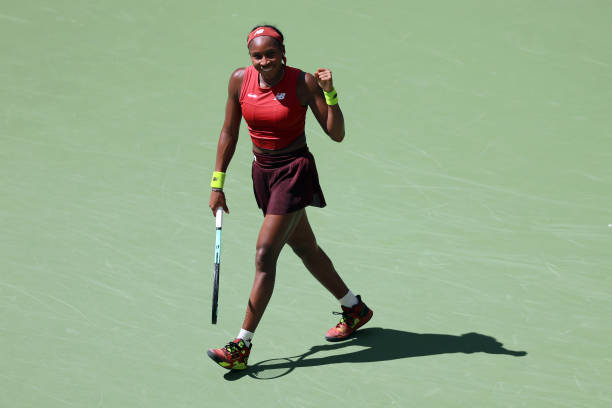 如何撰写四大满贯赛事简介:关键内容与结构指南