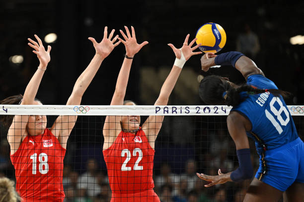 北京中考排球考试评分标准:满分技巧与常见扣分点