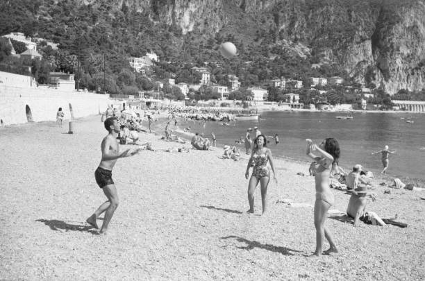 男子排球直播：战术解析与精彩瞬间全回顾