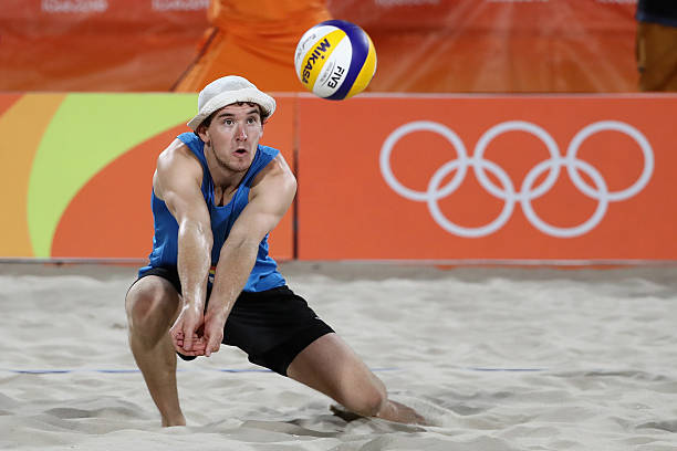 中央5台高清直播:世界顶级女排强队巅峰对决